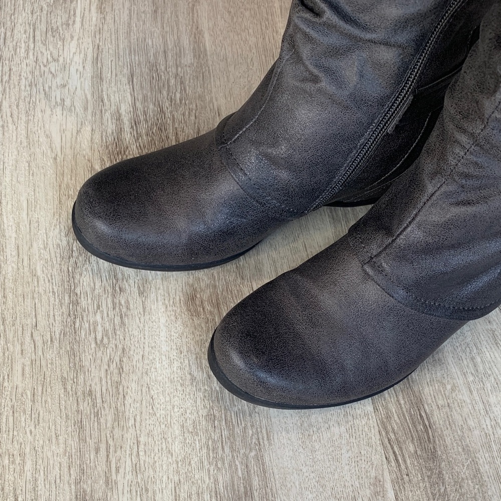 BareTraps Dark Gray Over the Knee Boots - Picture 5 of 16